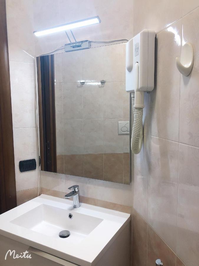 Romafullhouse Guesthouse Dış mekan fotoğraf