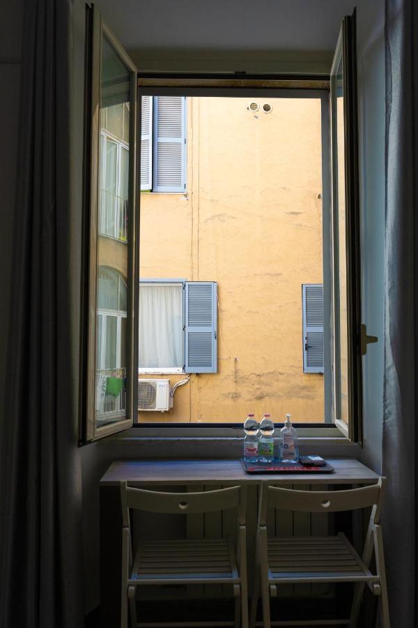 Romafullhouse Guesthouse Dış mekan fotoğraf
